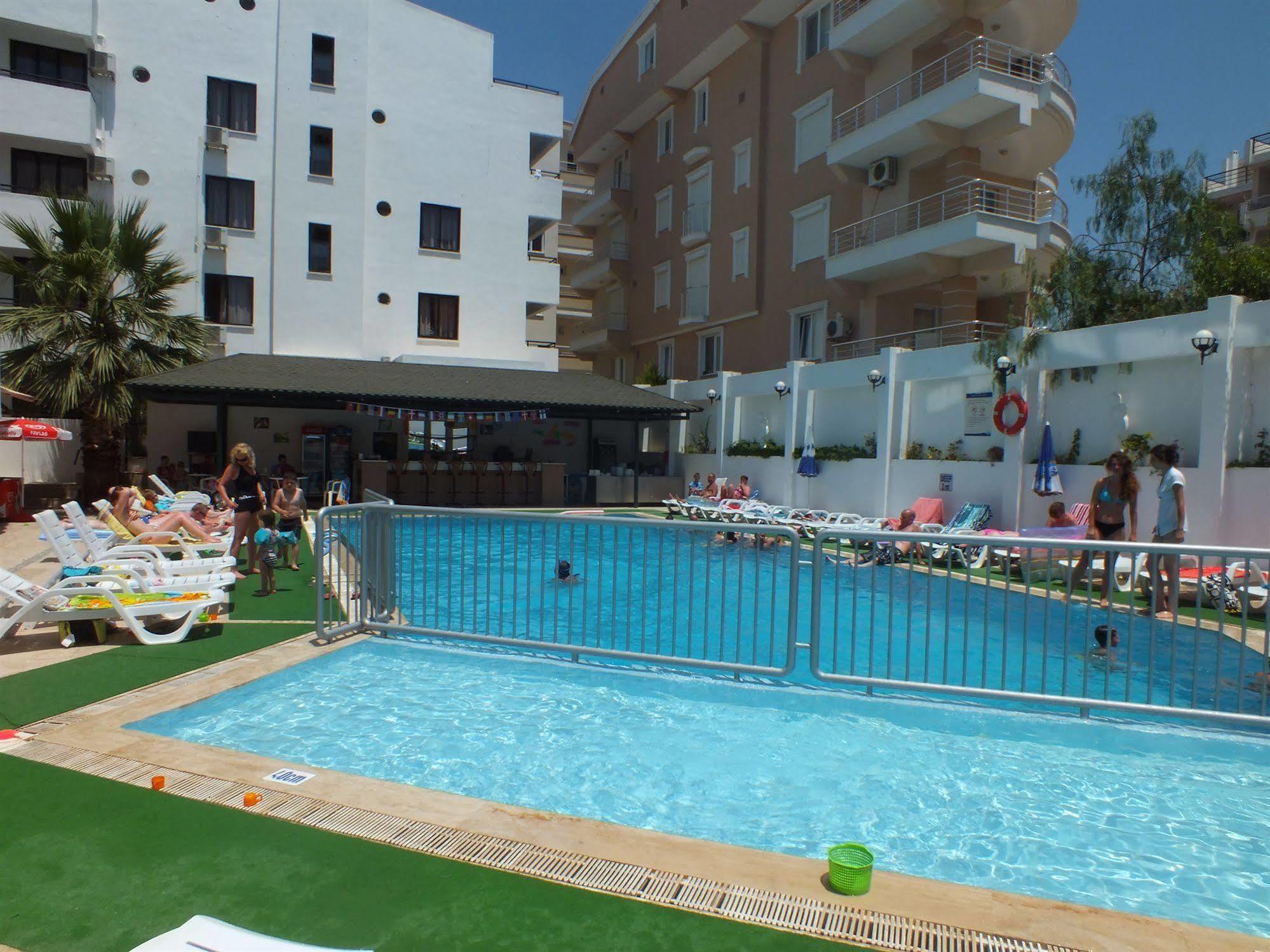 Tuntas Suites Altinkum Didim Kültér fotó